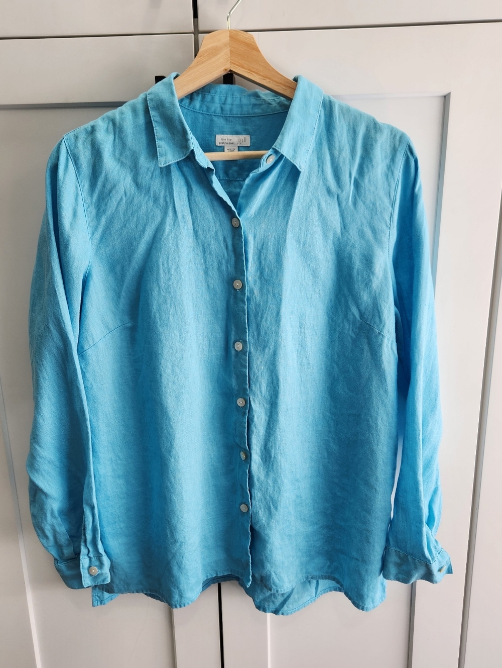 J Jill Love Linen Island Blue Button Down Shirt Size Medium Petite - Picture 2 of 9